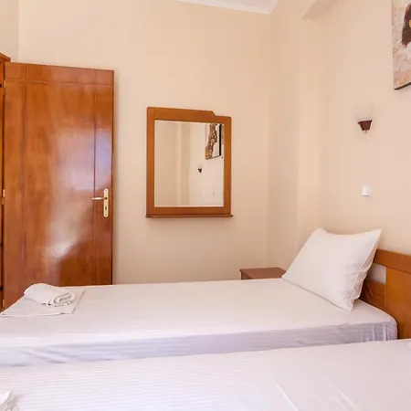 Christine Seaside In Chania Apartment