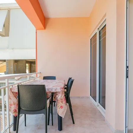 Christine Seaside In Chania Appartement