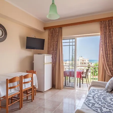 Christine Seaside In Chania Appartement *